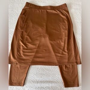 Snoga Athletics Brown Cinnamon Athletic Skirt Capri Leggings Large